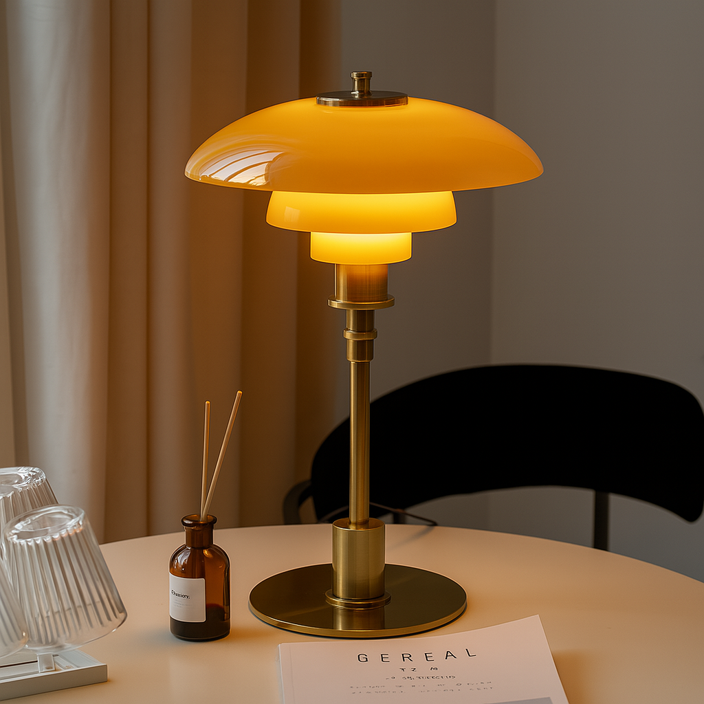 Ambris | Elegante Tischlampe im dänisch inspirierten Design